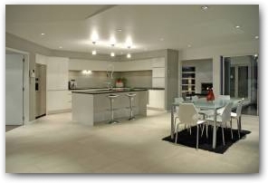   &raquo; Click to zoom ->