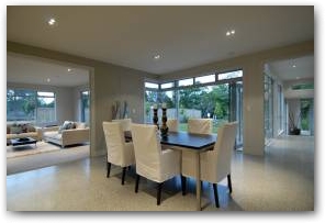   &raquo; Click to zoom ->