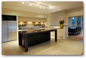   &raquo; Click to zoom ->